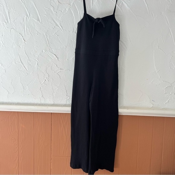 Abercrombie & Fitch Pants - Abercrombie & Fitch Black Ribbed Jumpsuit Size Small
